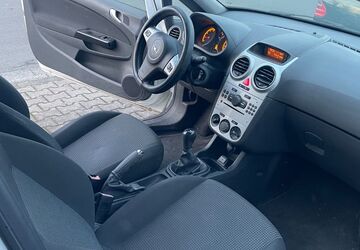 Opel Corsa 161.000 km 1.099 &euro; Maintal 63477