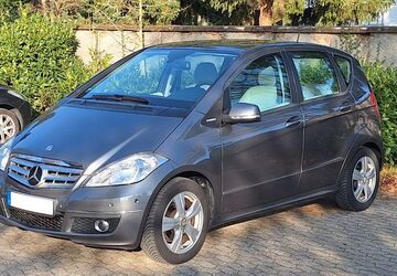 Mercedes-Benz A 180 83.550 km 5.989 &euro; Dreieich 63303