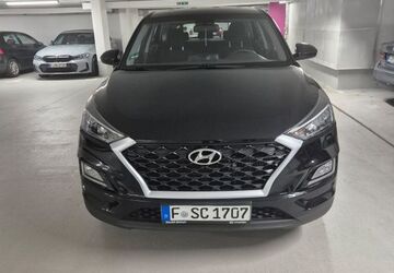 Hyundai TUCSON 132.000 km 15.200 &euro; Frankfurt am Main 60528