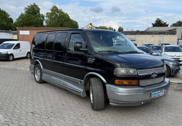 Chevrolet Express 186.500 km 28.100 &euro; Offenbach 63069