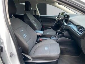 Ford Focus 1.0 Active*WinterP*Navi*LED*PDC* 60.000 km 17.490 &euro; Nidderau 61130