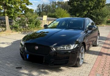 Jaguar XE 160.000 km 12.900 &euro; Offenbach 63069