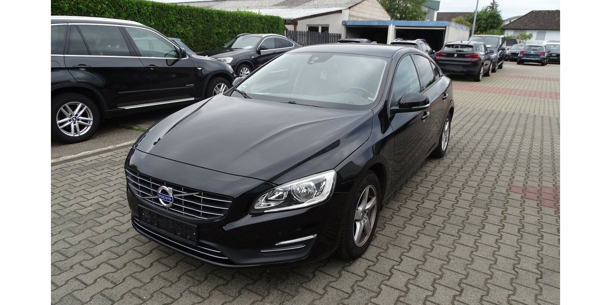 Volvo S60 Kinetic Klima, Navigation 196.500 km 7.999 &euro; Rodgau 63110