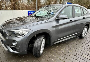 BMW X1 185.000 km 10.500 &euro; Frankfurt am Main 60599