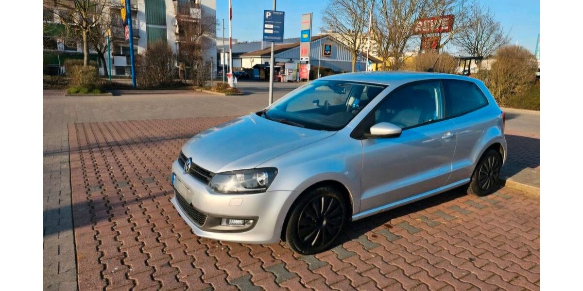 VW Polo 249.000 km 4.900 &euro; Frankfurt am Main 60386