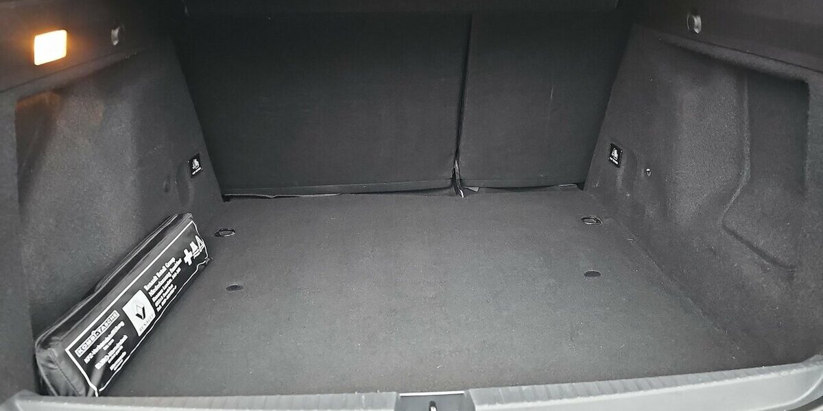 Dacia Duster II Prestige Standheizung, Kamera, Navi 51.165 km 13.980 &euro; Schwalbach/Taunus 65824