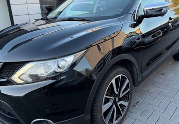 Nissan Qashqai 55.710 km 13.990 &euro; FRANKFURT AM MAIN 60488