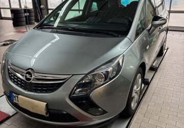 Opel Zafira Tourer 168.000 km 9.400 &euro; Hofheim 65719