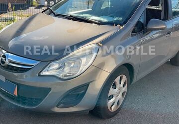 Opel Corsa 58.000 km 5.900 &euro; Frankfurt am Main 65933