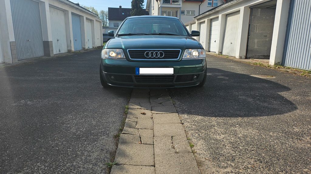 Audi A6 246.000 km 2.200 &euro; Hanau 63456