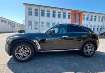 INFINITI FX 227.000 km 9.500 &euro; Maintal 63477