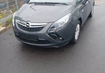 Opel Zafira Tourer 84.000 km 8.600 &euro; Mühlheim am Main 63165