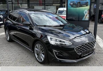 Ford Focus 70.000 km 14.470 &euro; Hanau 63452