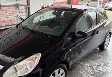 Opel Corsa 100.000 km 2.600 &euro; Hanau 63456