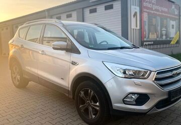 Ford Kuga 104.000 km 13.900 &euro; Groß Gerau 64521