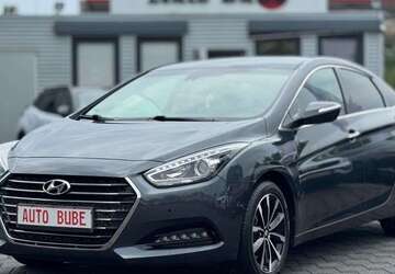 Hyundai i40 147.200 km 9.500 &euro; Rüsselsheim 65428