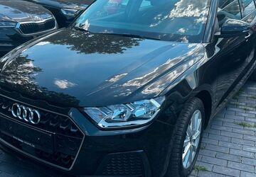 Audi A1 44.646 km 17.900 &euro; Frankfurt am Main 60386