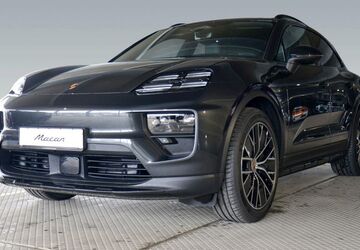 Porsche Macan 18.900 km 97.960 &euro; Frankfurt am Main 65936