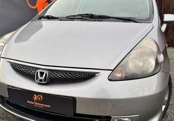 Honda Jazz 140.000 km 2.490 &euro; Liederbach am Taunus 65835