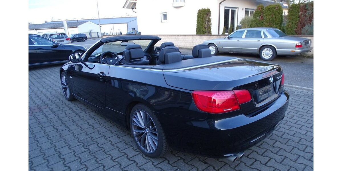 BMW 325d Cabrio Automatik, Navi, Leder, Sitzheizung 205.847 km 12.890 &euro; Rodgau 63110