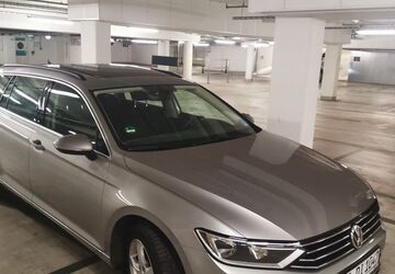 VW Passat Variant 205.000 km 9.800 &euro; Frankfurt am main 60599