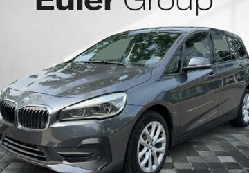BMW 218 Gran Tourer 121.088 km 16.477 &euro; Frankfurt 60314