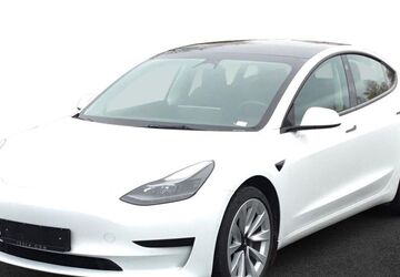 Tesla Model 3 36.185 km 27.290 &euro; Eschborn 65760
