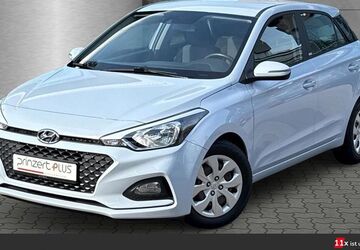 Hyundai i20 28.721 km 13.970 &euro; Darmstadt 64285
