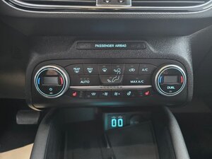 Ford Focus ST-Line X*LED*B&O*WinterP*RFK*Head-UP*Navi 76.500 km 19.880 &euro; Nidderau 61130