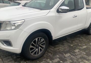 Nissan Navara 164.400 km 14.800 &euro; Königstein 61462