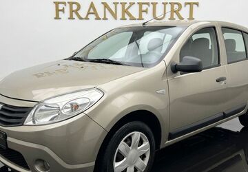 Dacia Sandero 157.000 km 2.500 &euro; Frankfurt am Main 65933