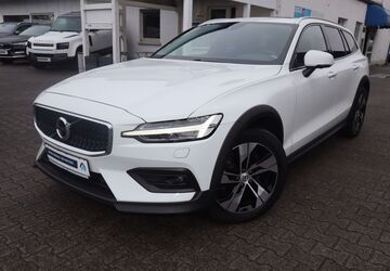 Volvo V60 Cross Country 181.028 km 24.990 &euro; Darmstadt 64291