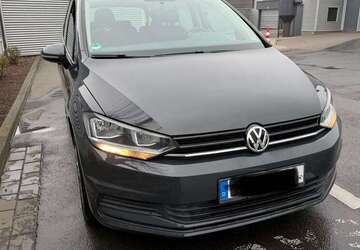 VW Touran 74.650 km 14.800 &euro; Maintal 63477