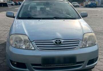 Toyota Corolla 210.000 km 4.500 &euro; Rosbach v.d.H. 65719