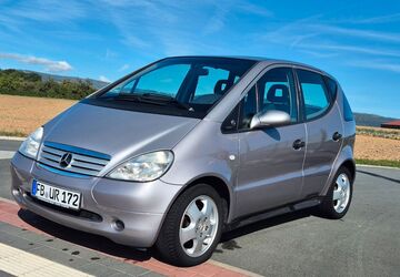 Mercedes-Benz A 160 82.000 km 3.200 &euro; Frankfurt am Main 60439