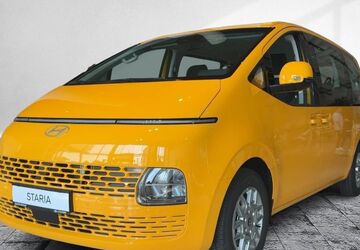 Hyundai STARIA 9.999 km 43.990 &euro; Frankfurt 60314
