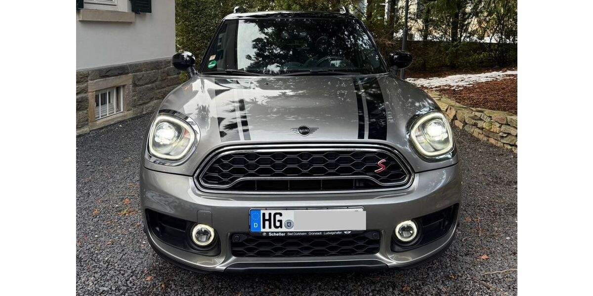 Mini Cooper SD Countryman 69.900 km 22.900 &euro; Kronberg im Taunus 61476