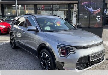 Kia Niro 7.533 km 32.970 &euro; Hanau 63452