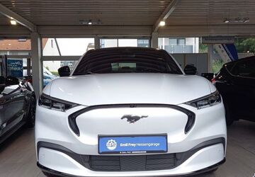 Ford Mustang Mach-E 6.300 km 46.990 &euro; Hanau 63452