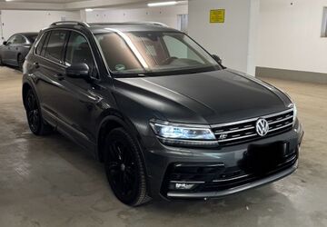 VW Tiguan 122.000 km 19.990 &euro; Frankfurt am Main 60386