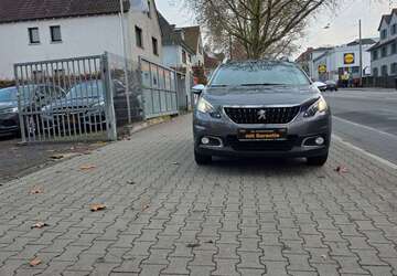 Peugeot 2008 83.000 km 8.399 &euro; Offenbach 63071