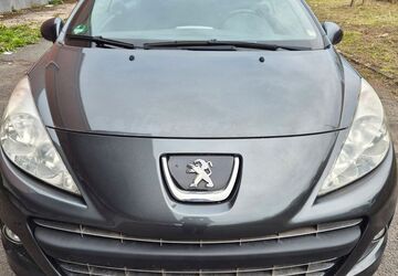 Peugeot 207 189.421 km 1.950 &euro; Dietzenbach 63128