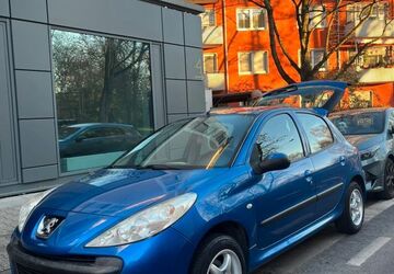Peugeot 206 181.000 km 2.500 &euro; Frankfurt 60489
