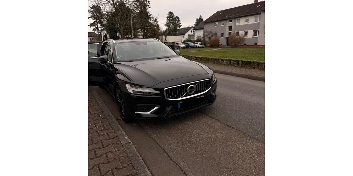 Volvo V60 147.000 km 20.000 &euro; Frankfurt am Main 60529