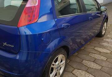 Fiat Grande Punto 234.000 km 1.800 &euro; Ober-Mörlen 61239