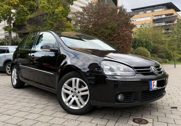 VW Golf 209.731 km 1.990 &euro; Frankfurt am Main 60486
