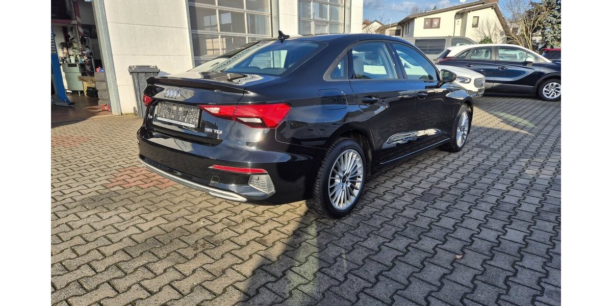 Audi A3 35 TDI advanced Navigation, AHK, AppleCarplay 75.200 km 21.900 &euro; Rodgau 63110