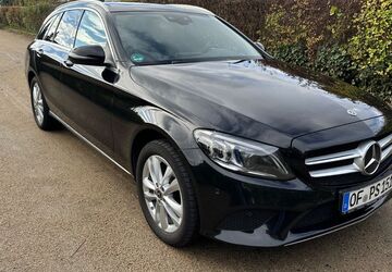 Mercedes-Benz C 200 139.000 km 17.490 &euro; Frankfurt am Main 60529