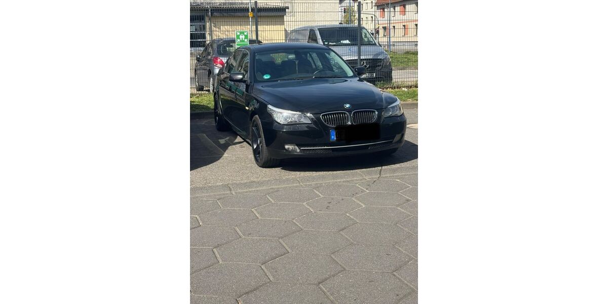 BMW 525 322.000 km 6.800 &euro; Mühlheim am Main 63165