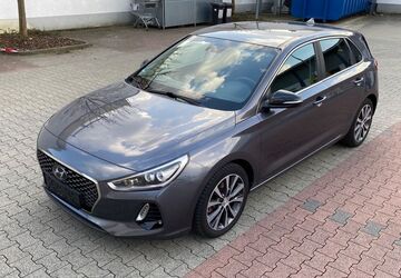 Hyundai i30 133.000 km 9.999 &euro; Frankfurt am Main 60389
